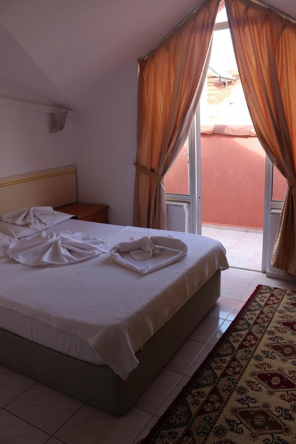 Flash Hotel Marmaris Esterno foto