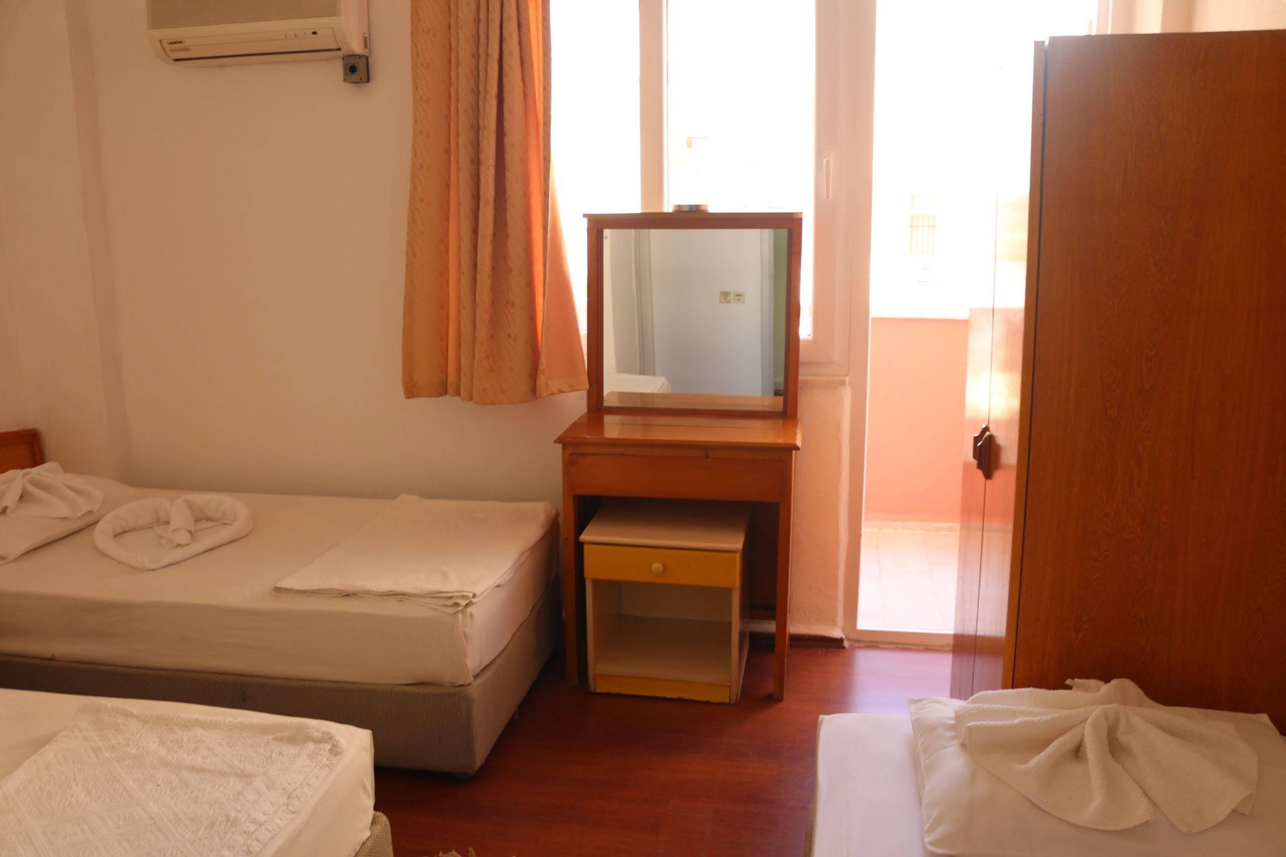 Flash Hotel Marmaris Esterno foto